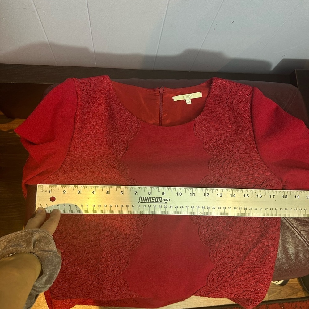 Red Long Sleeve Dress with lace details - Picture 7 of 9